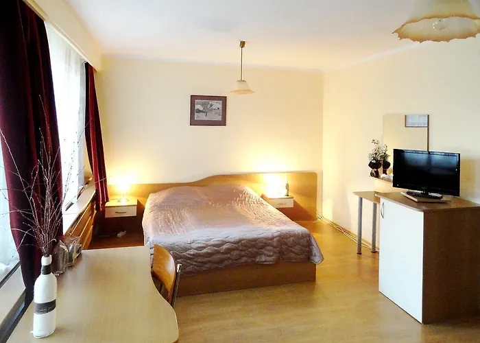 Hotel Of Bulgarian Academy Of Sciences 2*